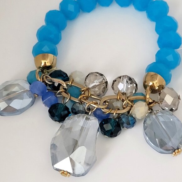 Blue Faceted Glass Beaded Stretch Bracelet - Picture 1 of 14